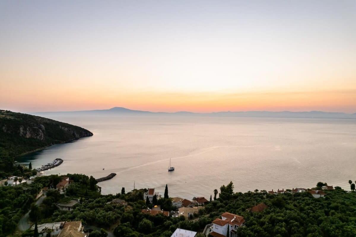 Kitries Summer Getaway - Eden Cozy Suite Kitriai Экстерьер фото